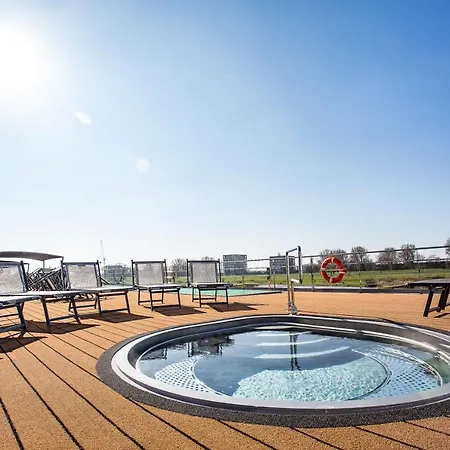 Fairtours Hotelschiff Asara***** * Dusseldorf