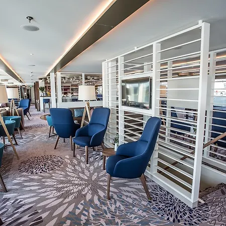 Fairtours Hotelschiff Asara***** Dusseldorf