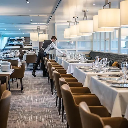 Fairtours Hotelschiff Asara***** Botel Dusseldorf